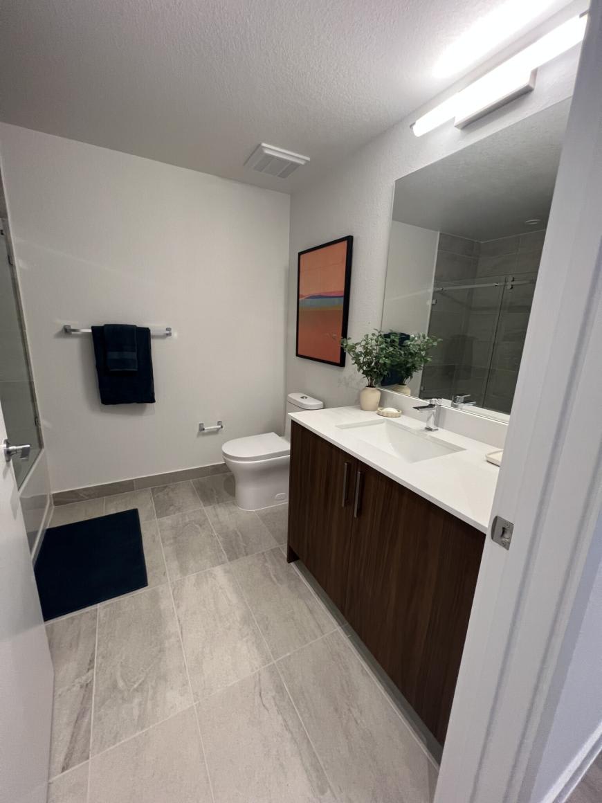 4015 Nw 9th St. – photo 4