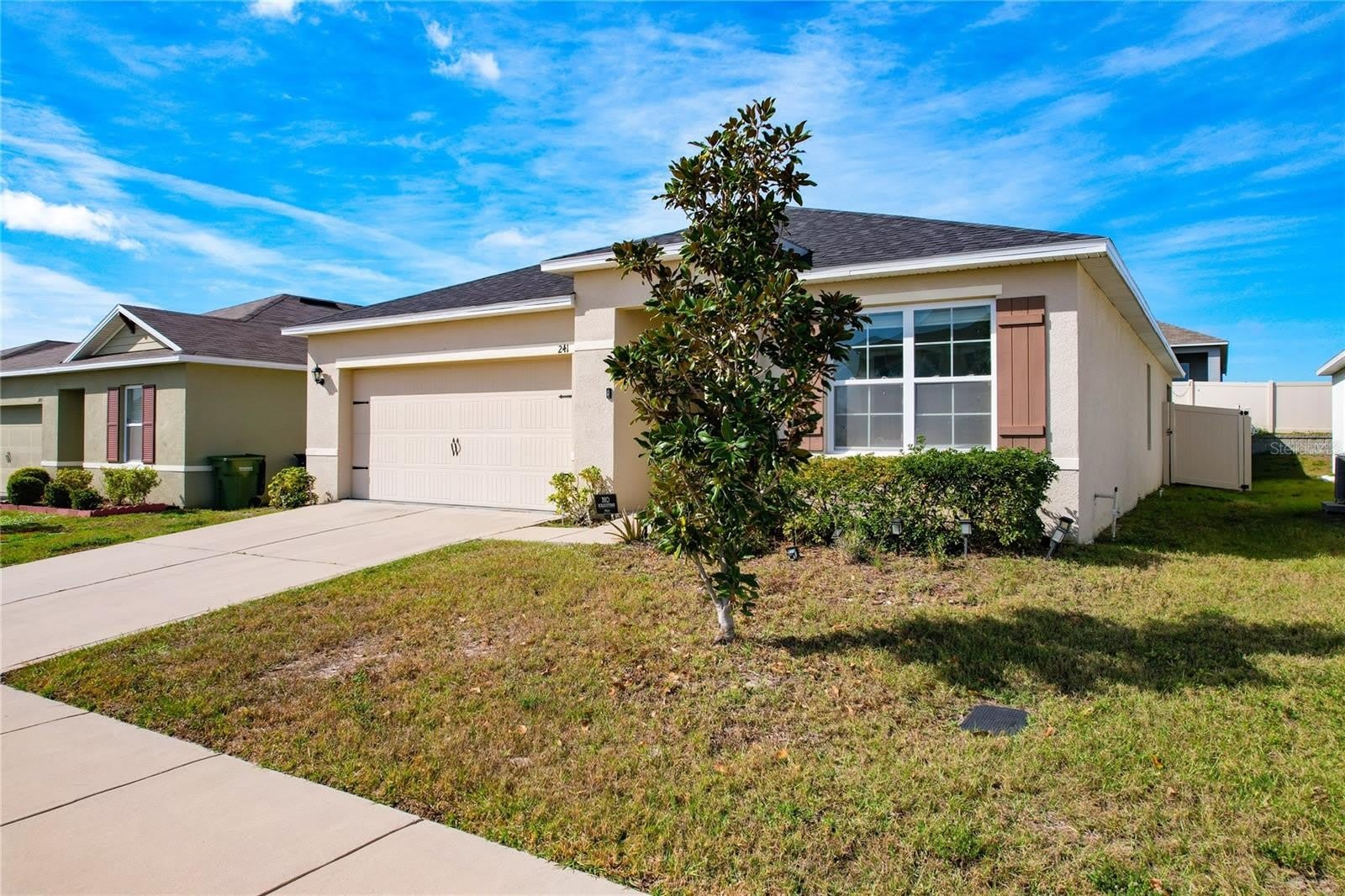 241 MEADOWBROOK Boulevard – photo 3
