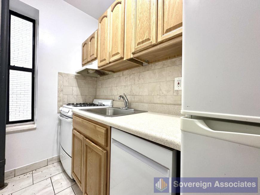 610 West 150th Street – photo 4