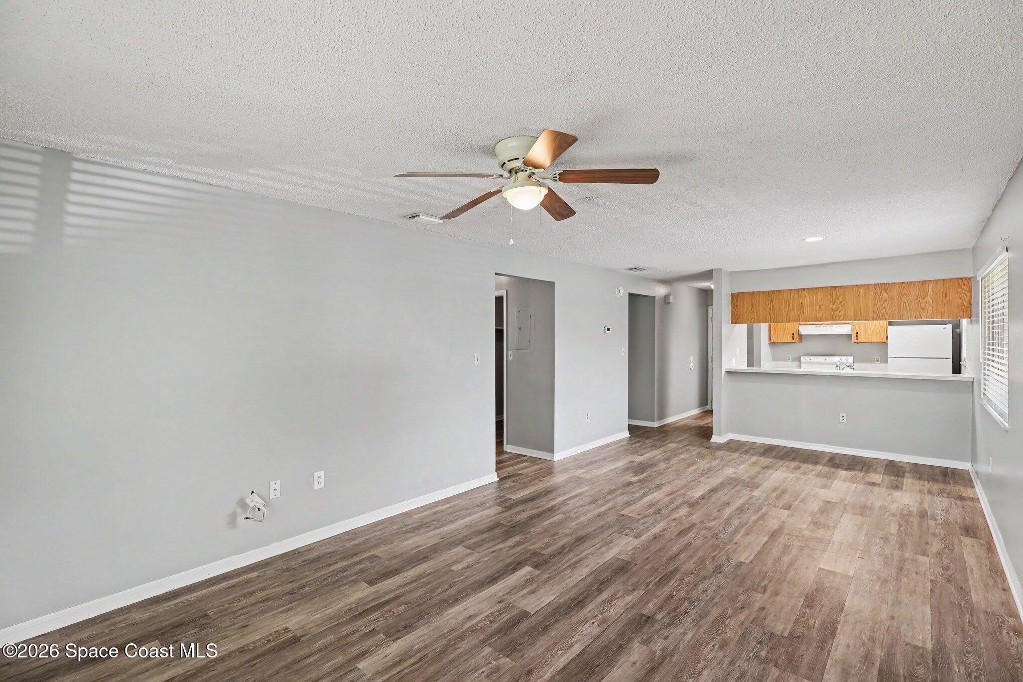 2286 Fox Hollow Drive – photo 2