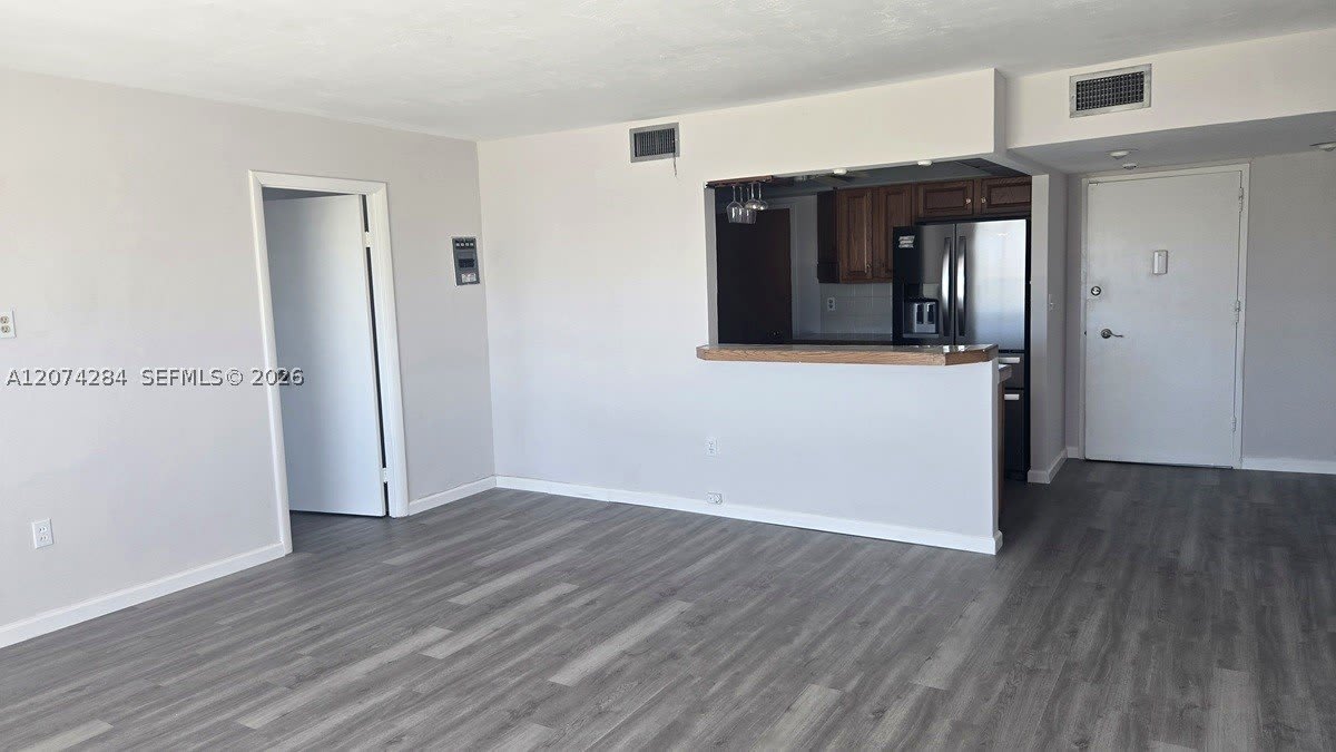 8024 Tatum Waterway Dr – photo 3