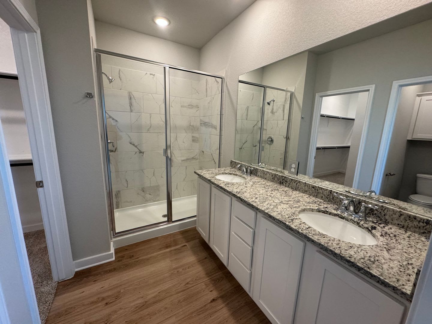 Stunning 3x2 Luxury Duplex in Buda, TX! – photo 4