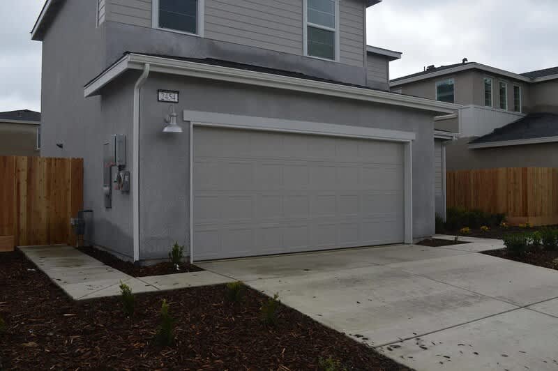 2454 Fidalgo Way – photo 3