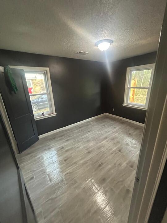 2801 Alvin Avenue – photo 5