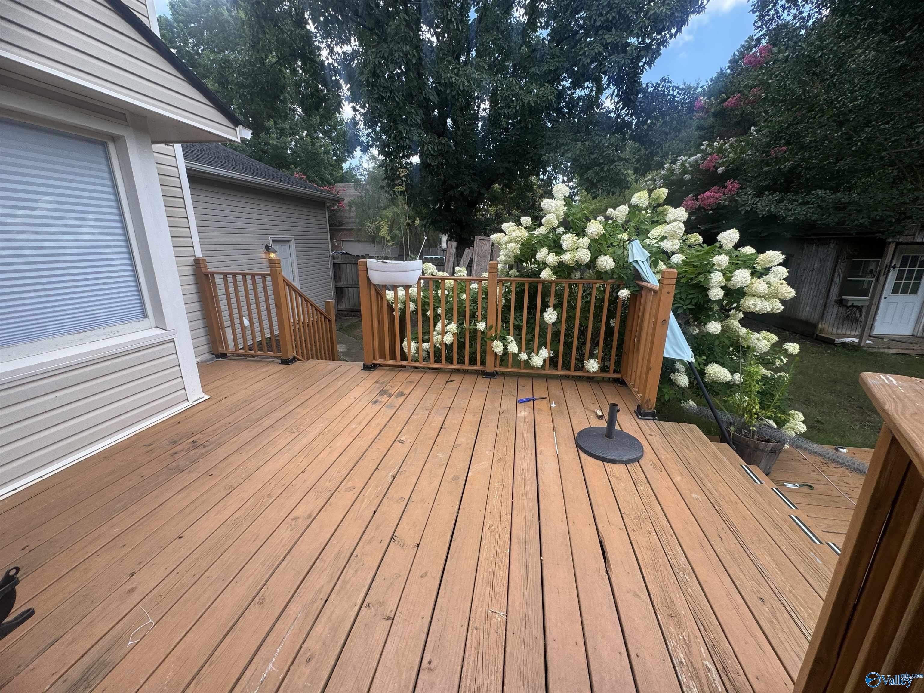 915 Highland Drive – photo 4