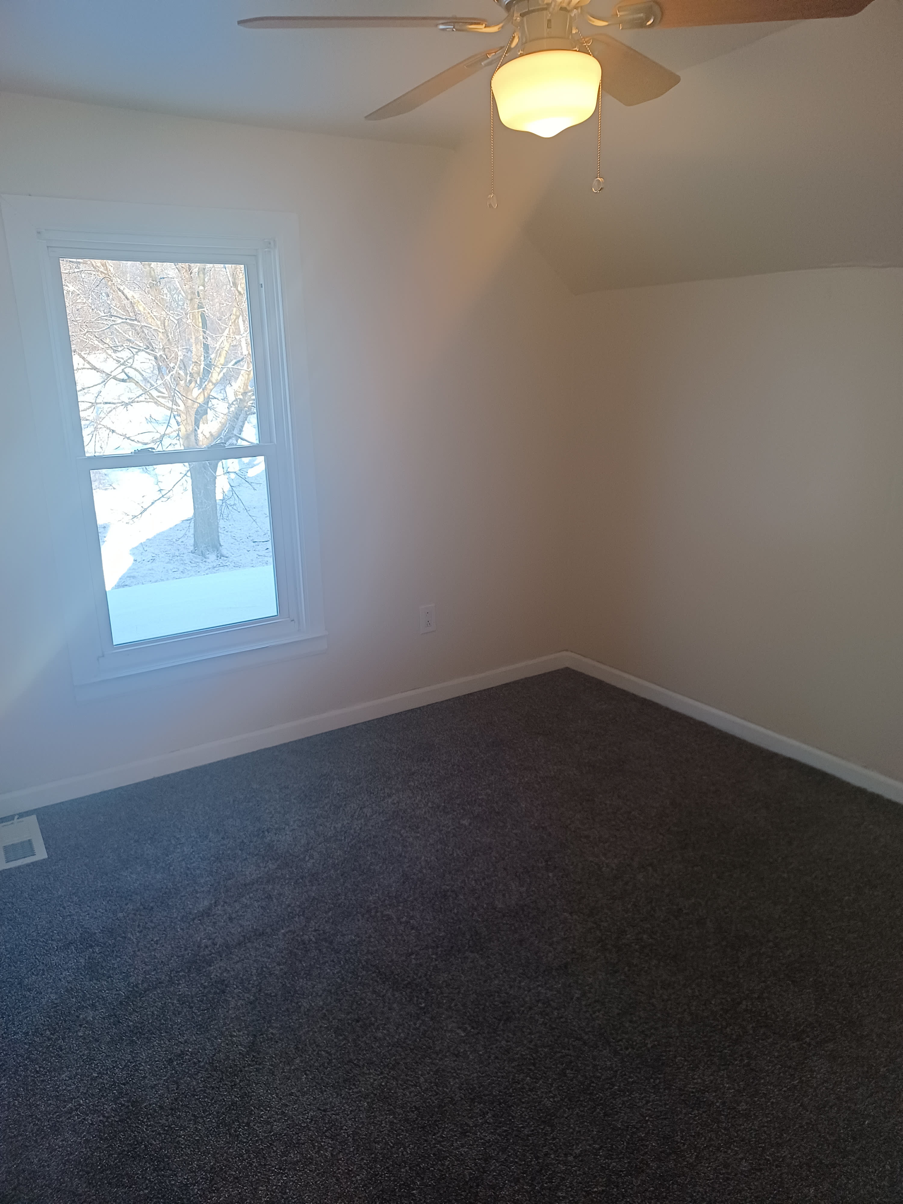 2462 26Th Street Southwest – photo 4
