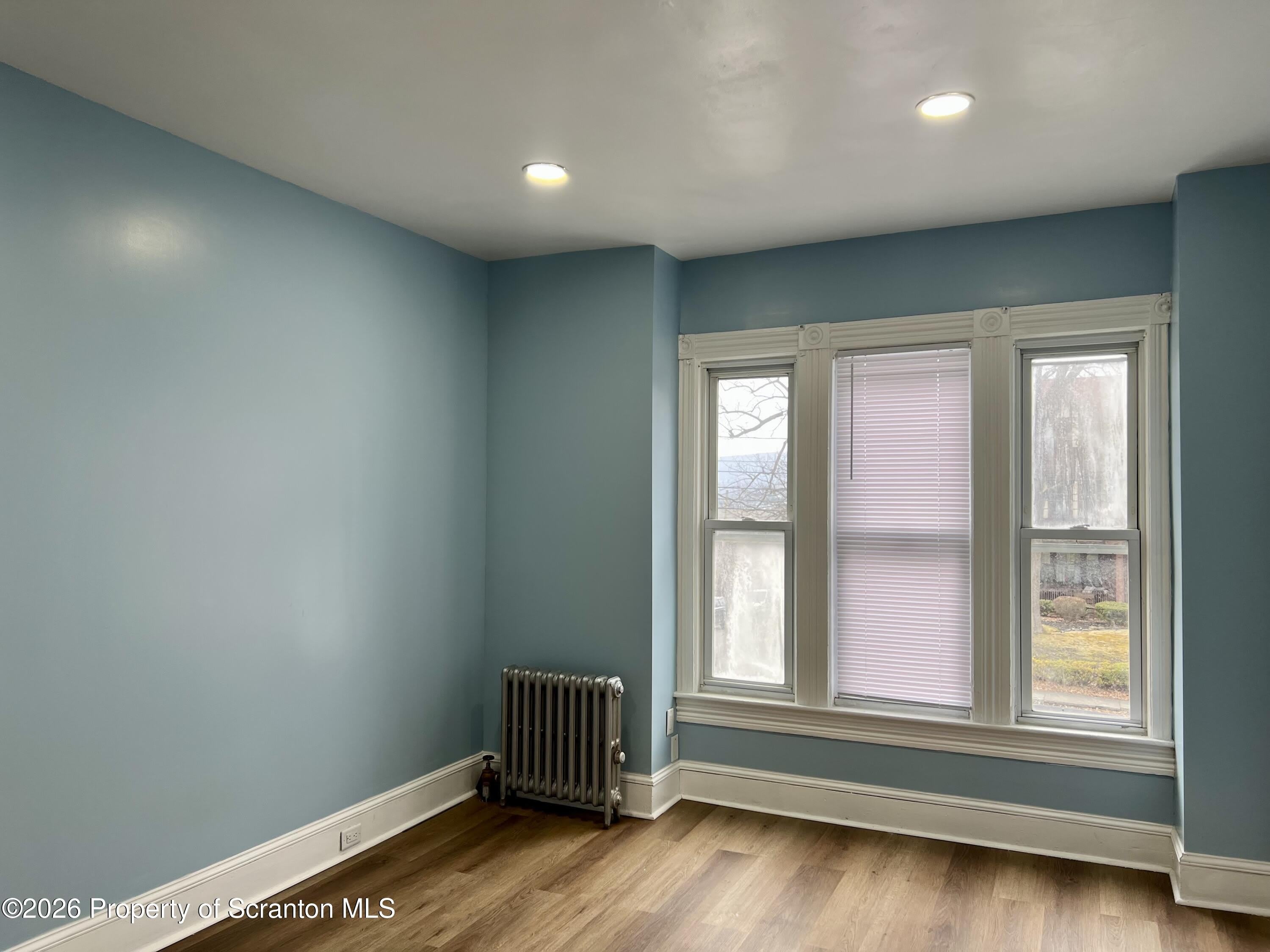 1528 Wyoming Avenue – photo 5
