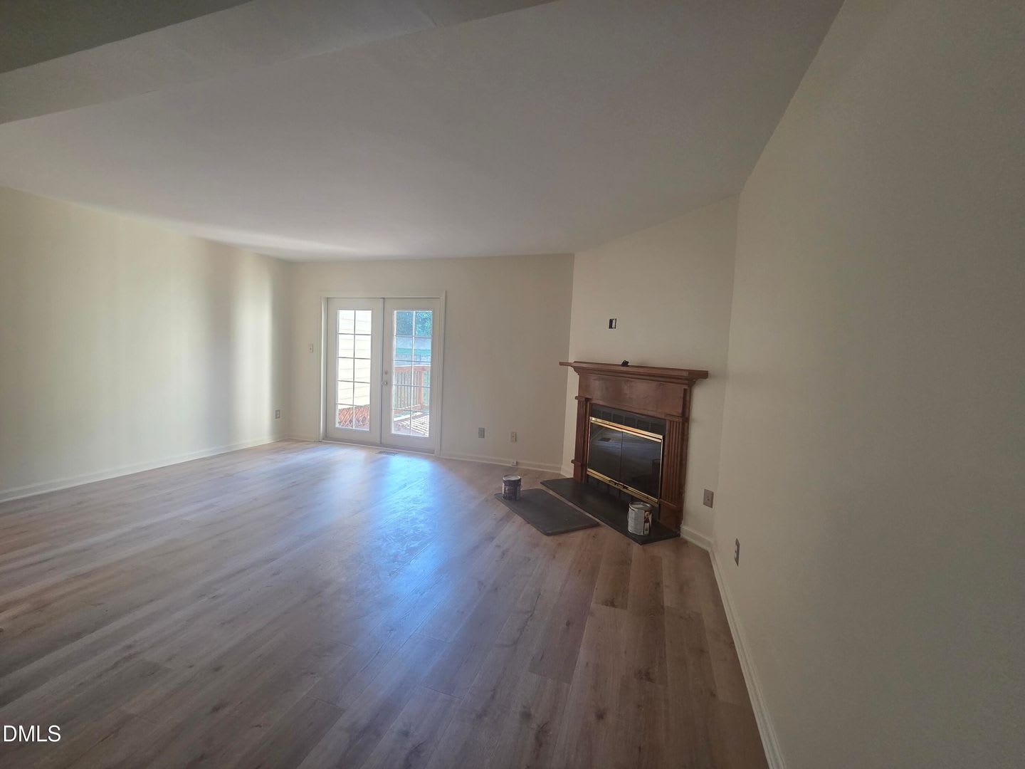 6550 Thetford Ct – photo 4