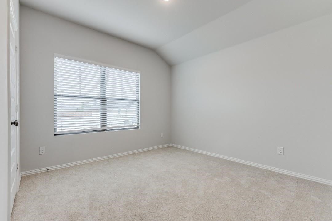 2421 Pacific Avenue – photo 5