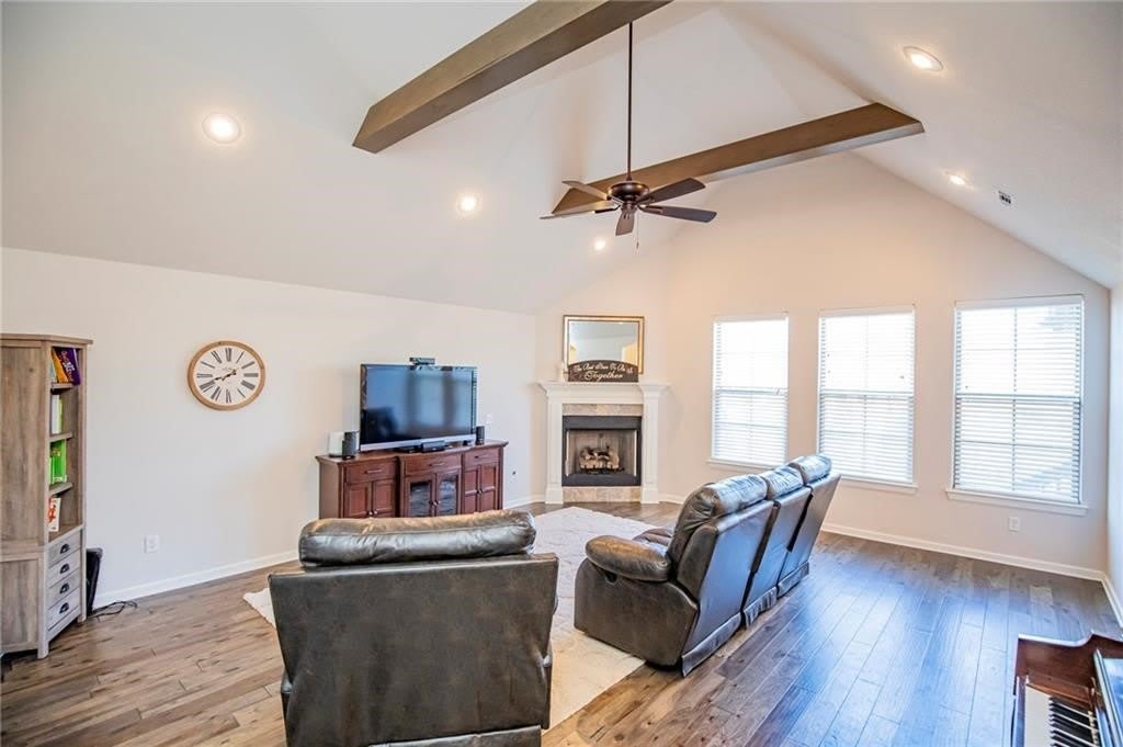 1700 Abbey Lane – photo 2