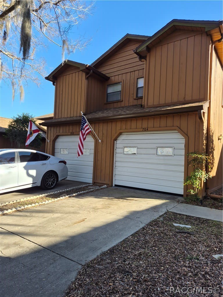 2701 NE 10th Street – photo 2