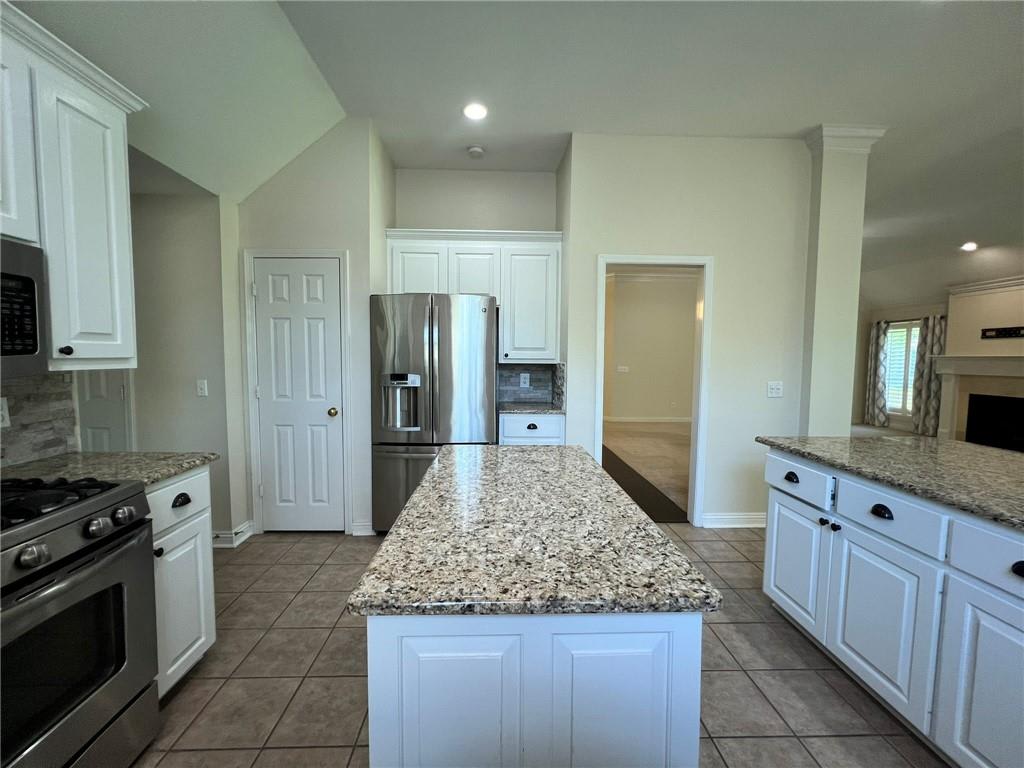 5408 West Redbud Street – photo 4