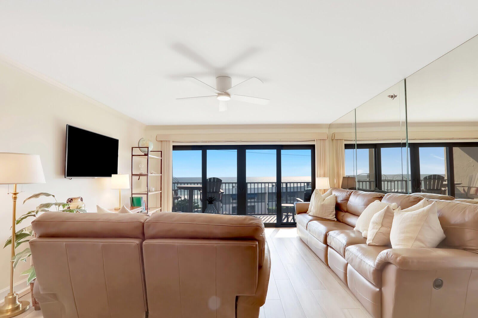 1055 Ocean Drive – photo 5