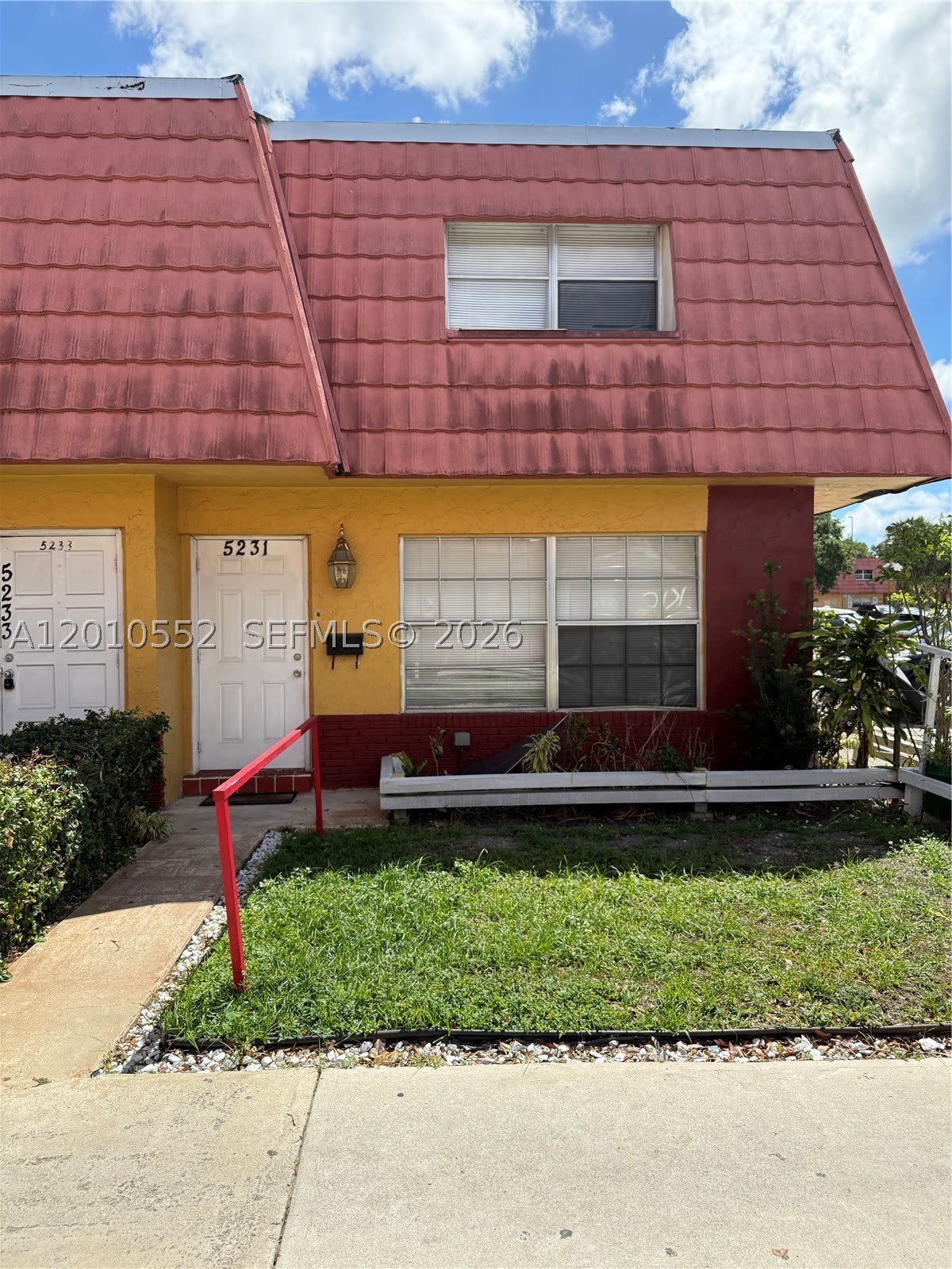 5231 Nw 27Th St – photo 1