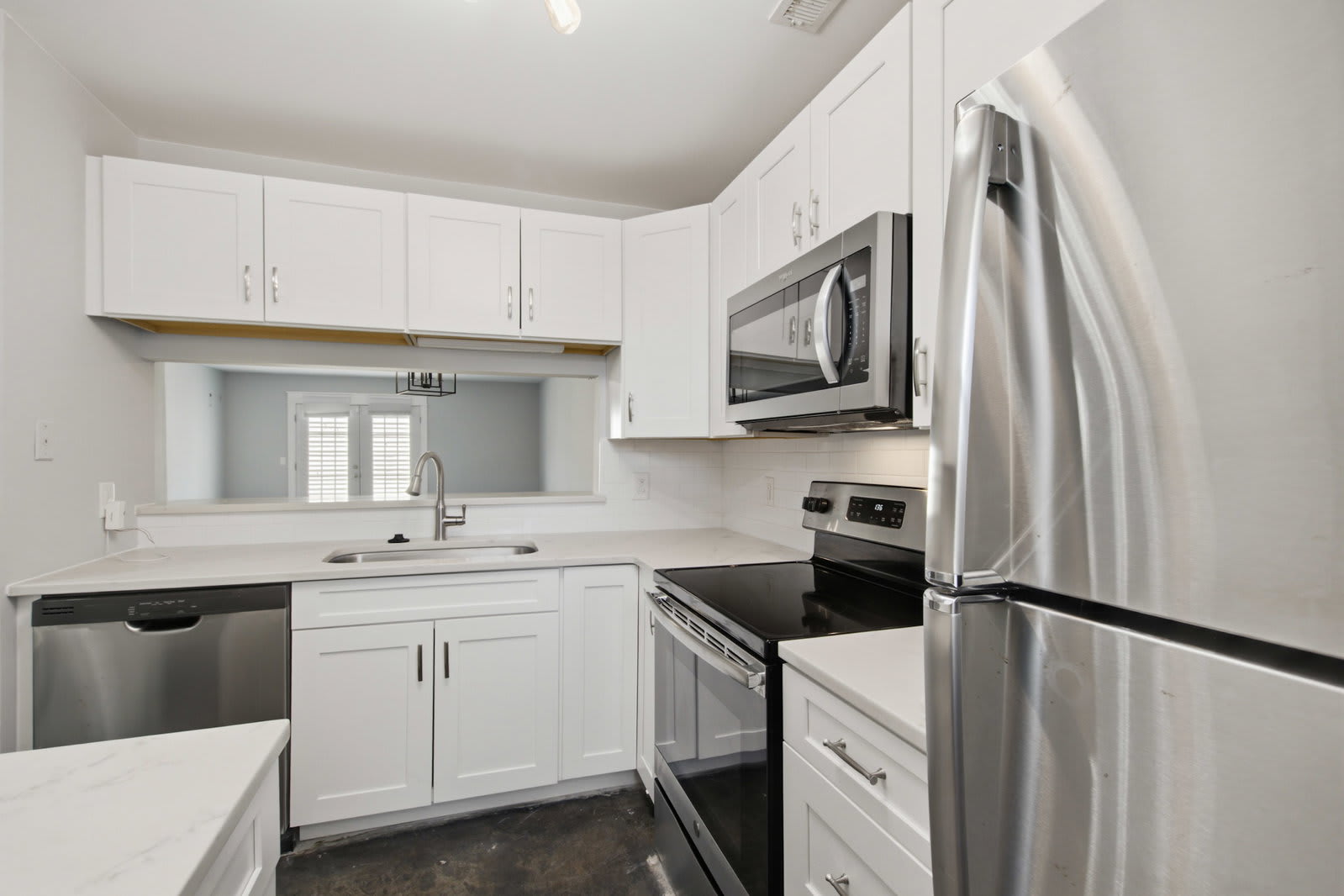 235 Stefan Drive – photo 4