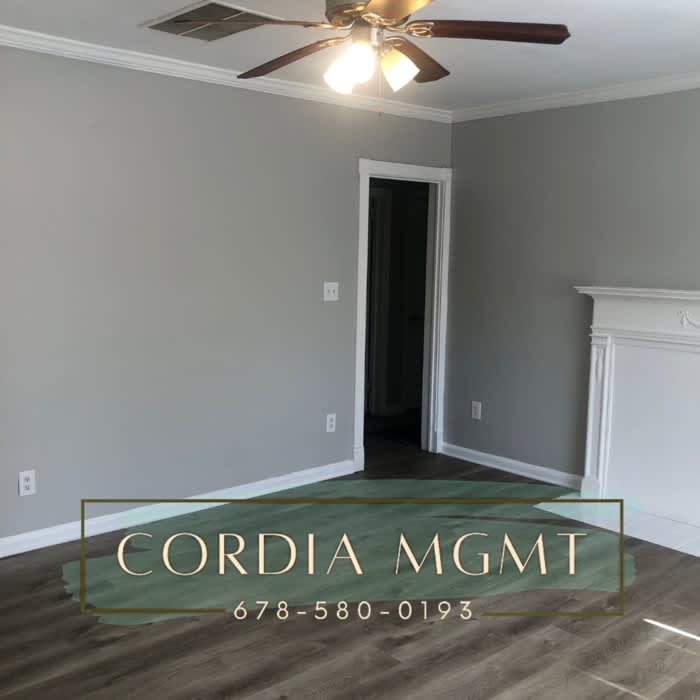 1742 Brewer Boulevard Southwest – photo 2
