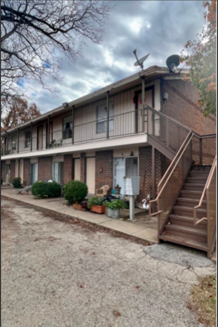 COMING SOON!!! Adorable 1/1 in the heart of Weatherford – photo 1