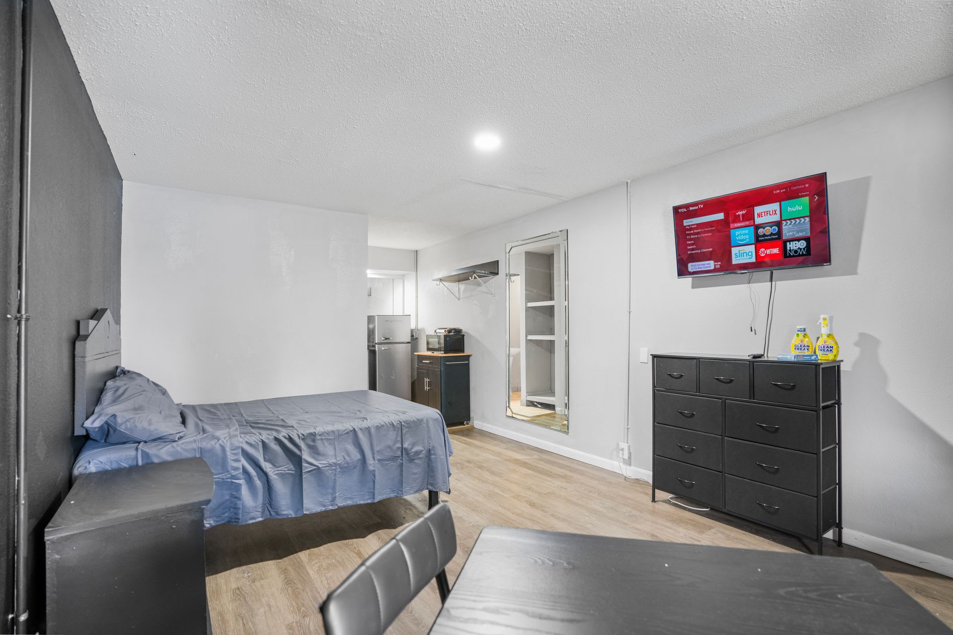 Providence Place Furnished Studio Apartments – photo 3