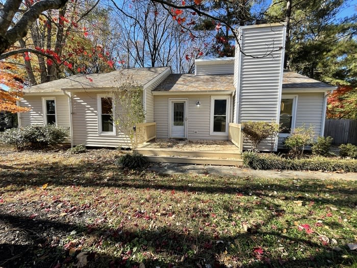 200 Glen Bonnie Lane – photo 1