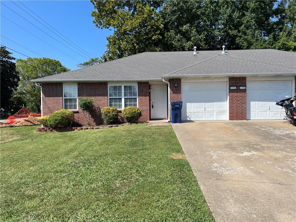 2158 Kristy Lane – photo 1