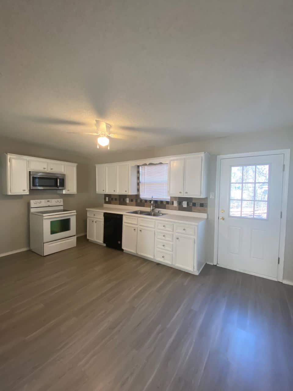 128 Pierce Drive – photo 5