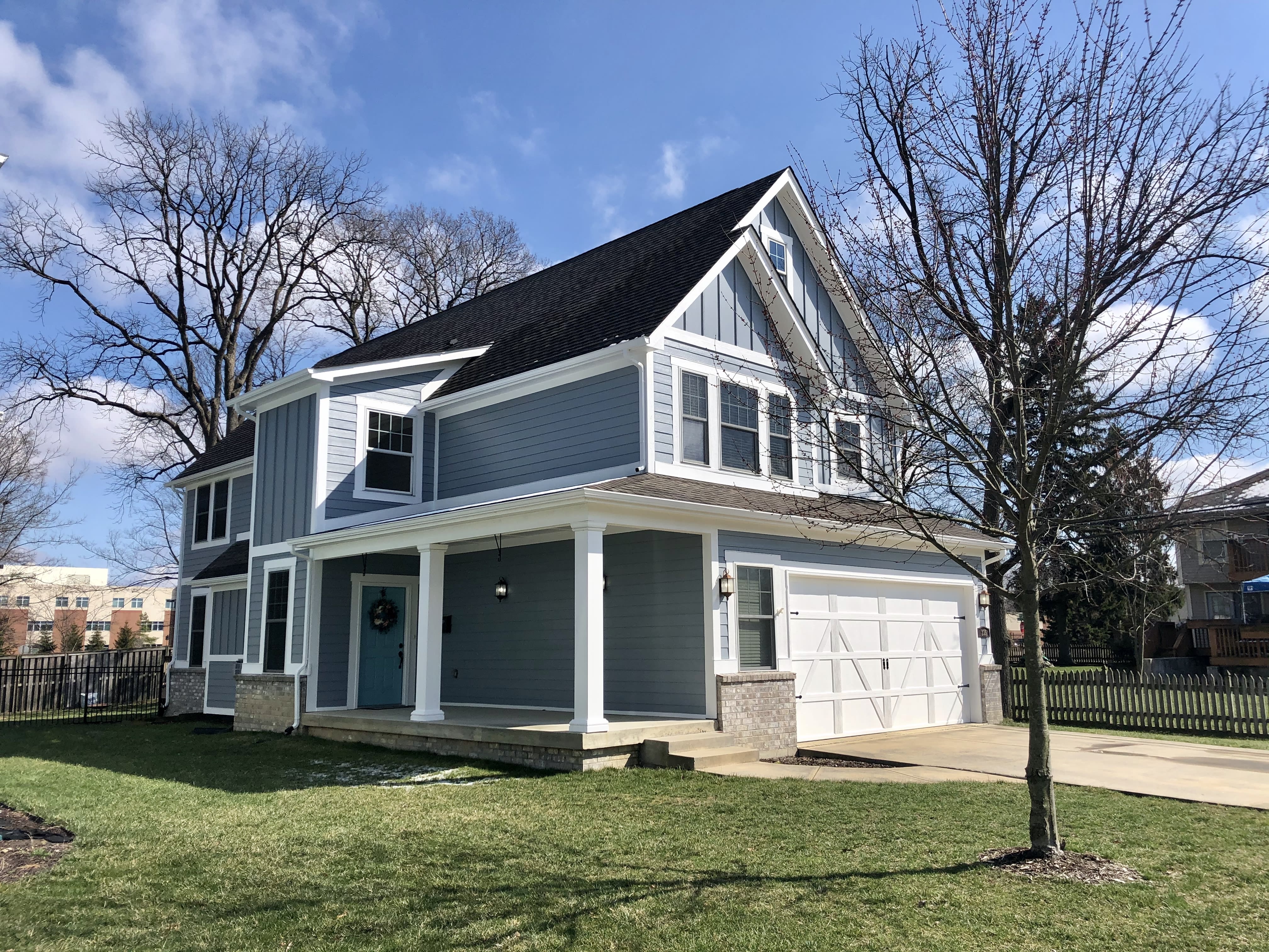 235 3rd Avenue Northeast – photo 1