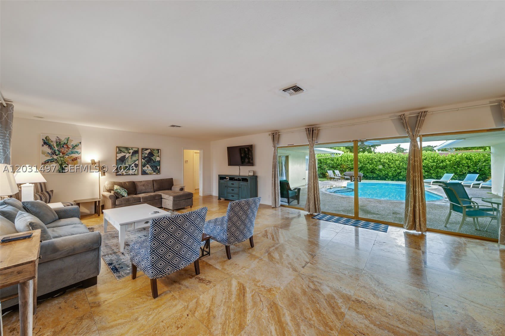 4410 N Buchanan St – photo 4