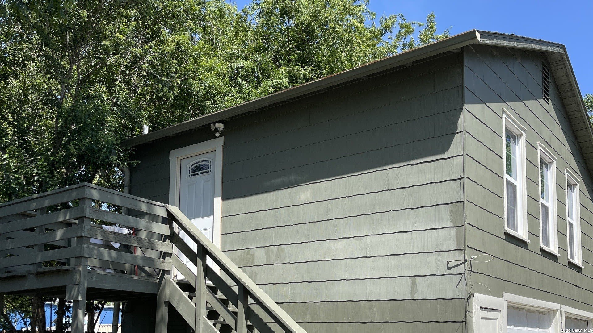 158 N CHESTNUT AVE – photo 2