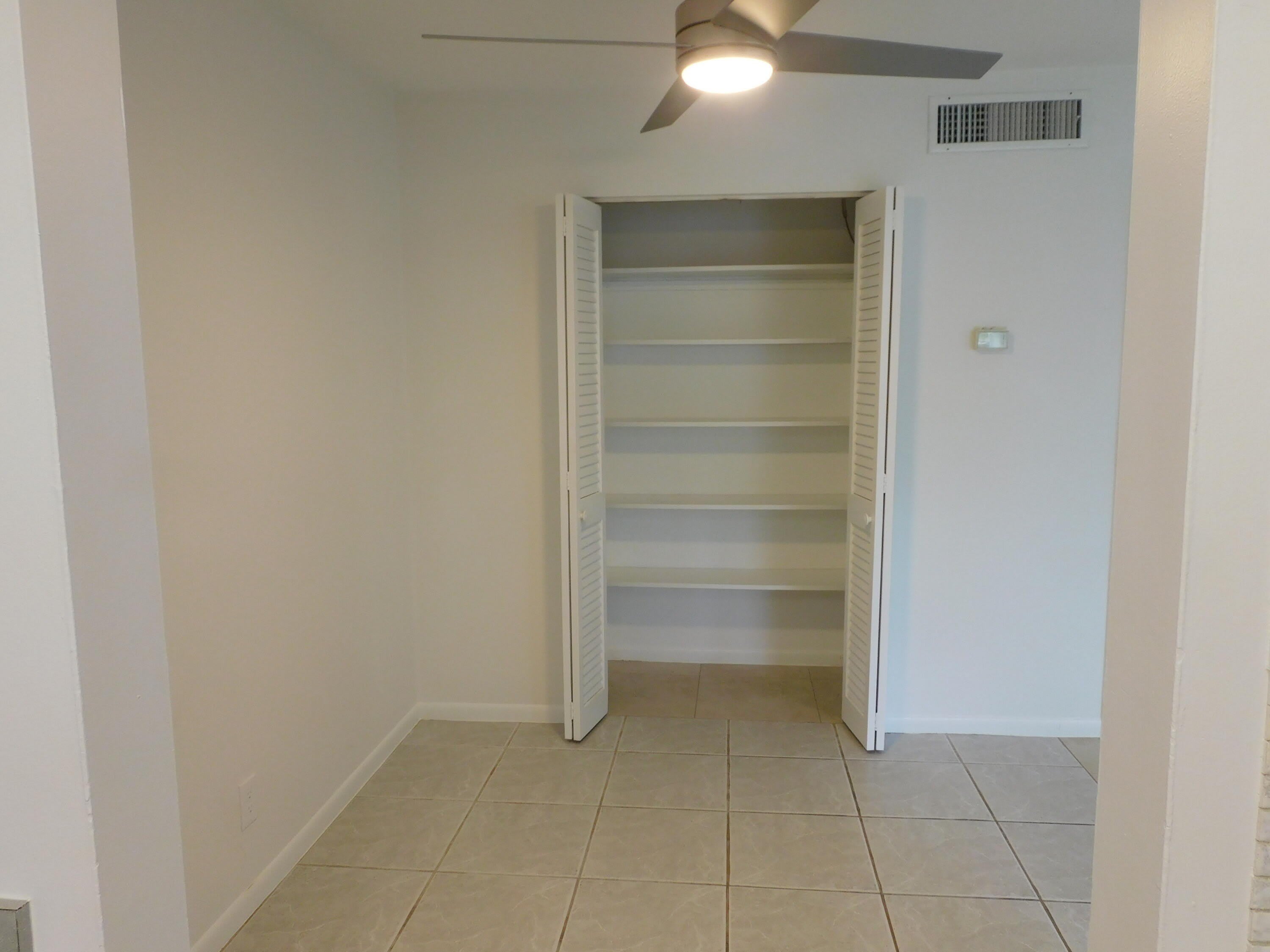 640 SE 2nd Avenue – photo 5