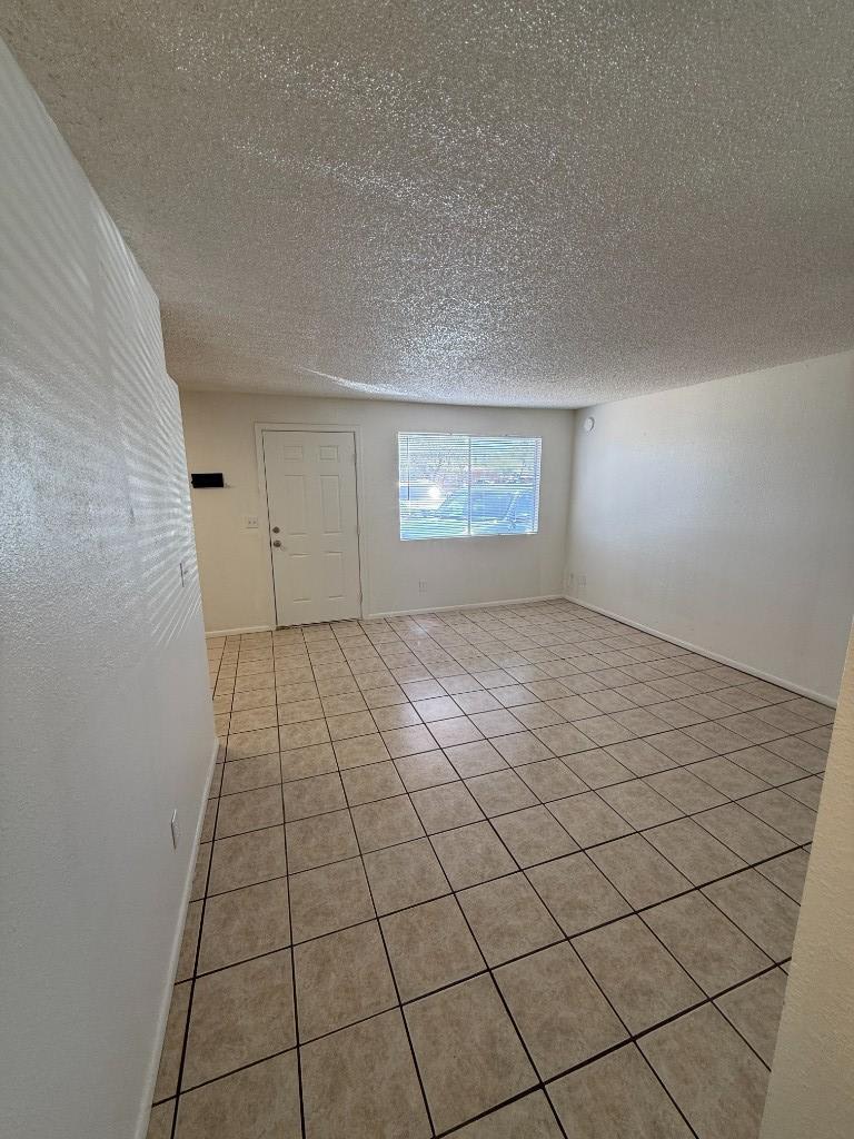 508 N Scott Ave – photo 4