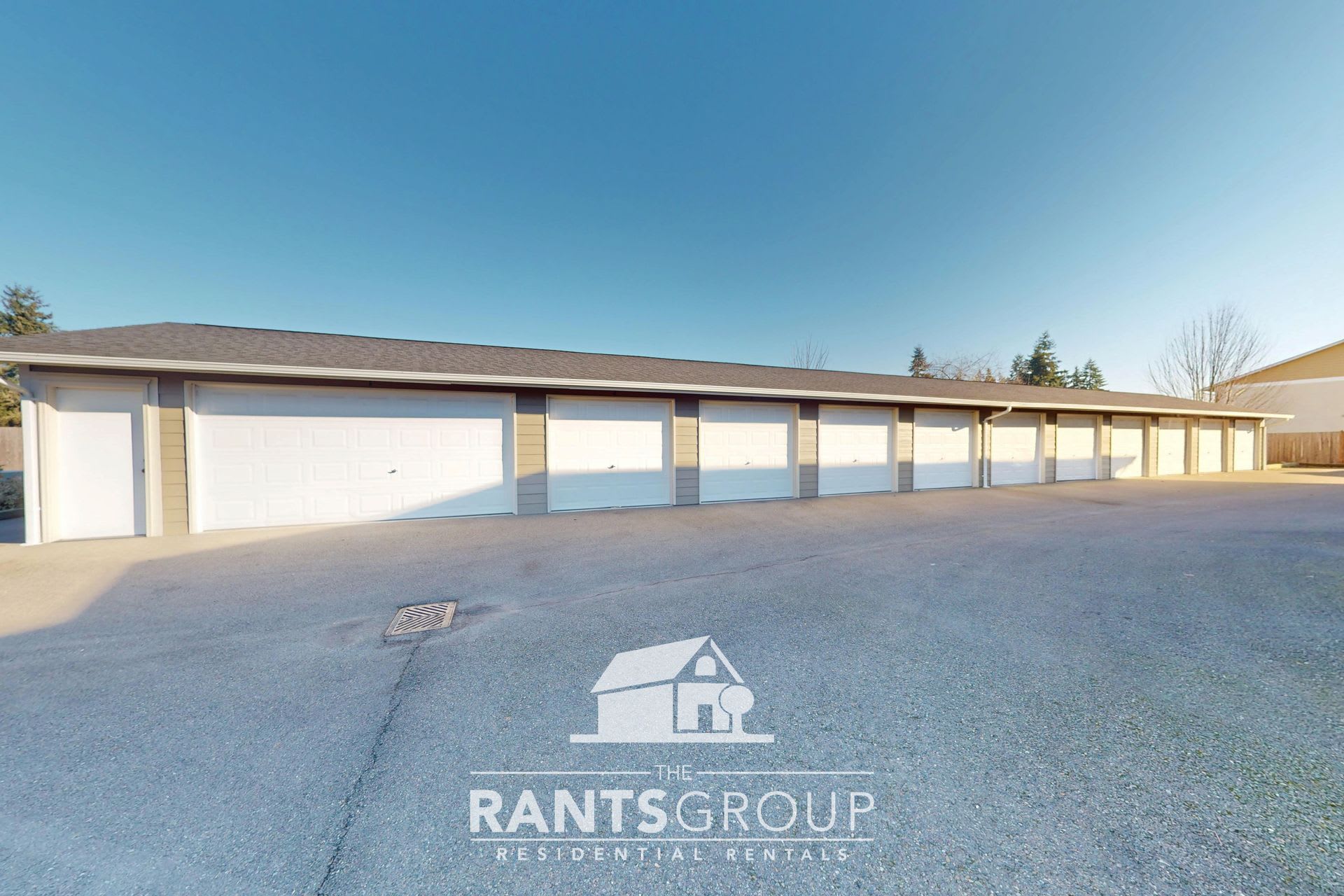 Beautiful Spacious 4Bd 2 5Ba Home – photo 5