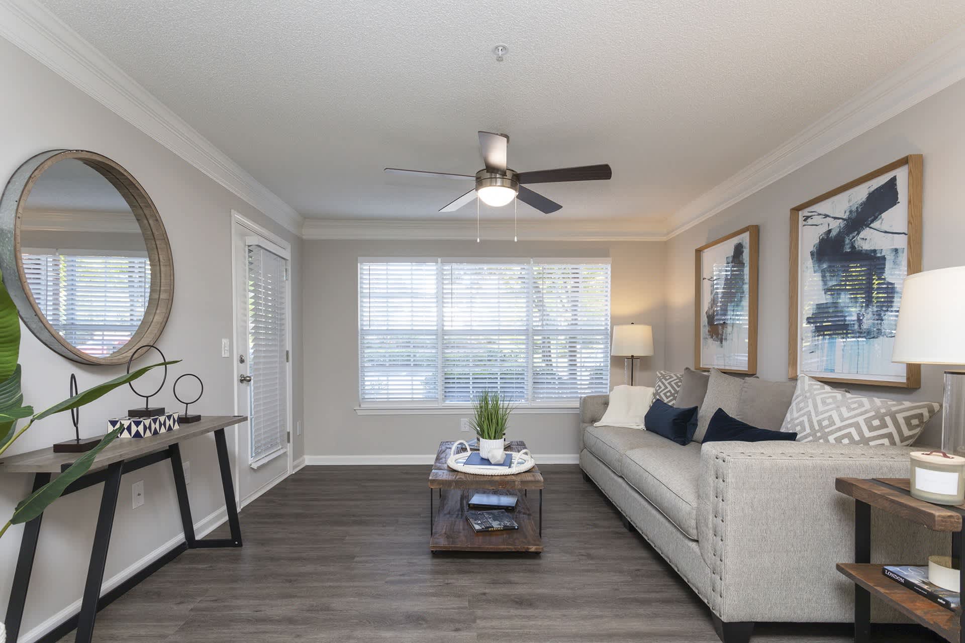 Crestmont at Thornblade Apartments – photo 5