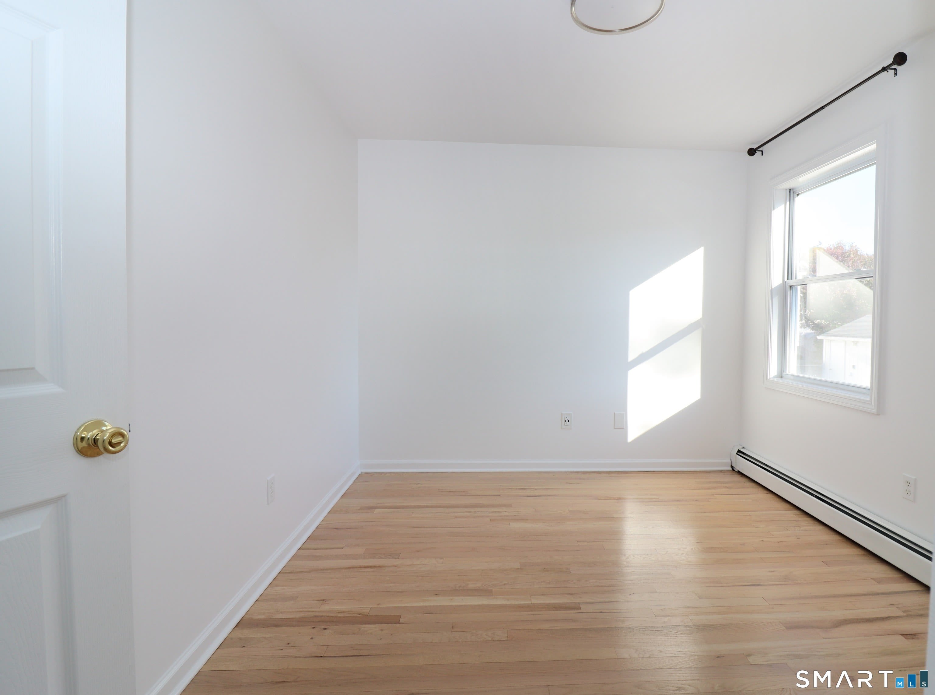 32 34 May Street – photo 4