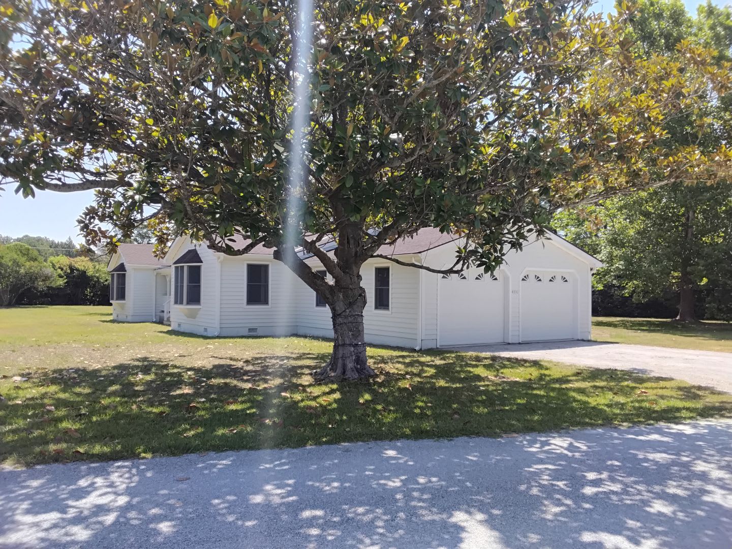 Newport Home On Big Lot – photo 2
