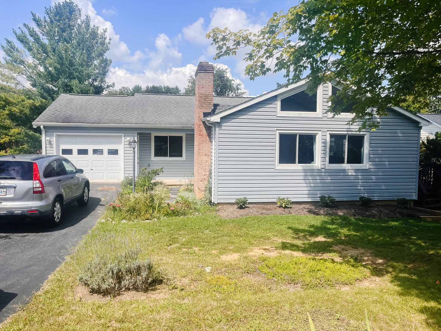 3 Bedroom, 2 Bath House in Woodbine w/walking trail access – photo 1