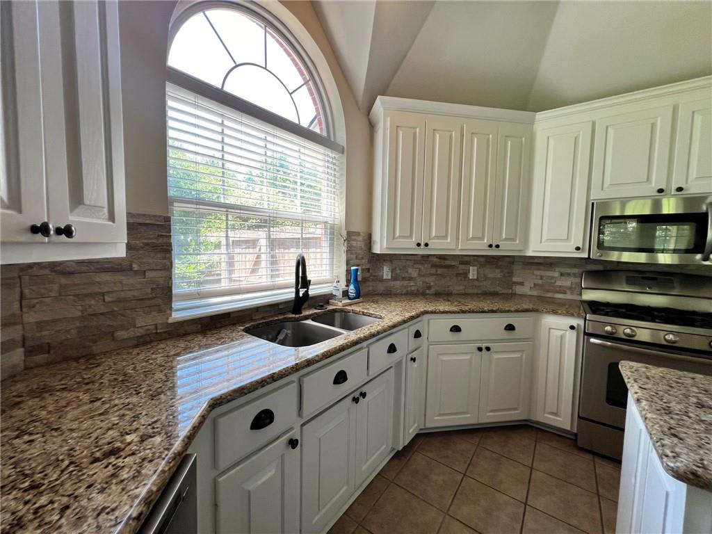 5408 West Redbud Street – photo 2