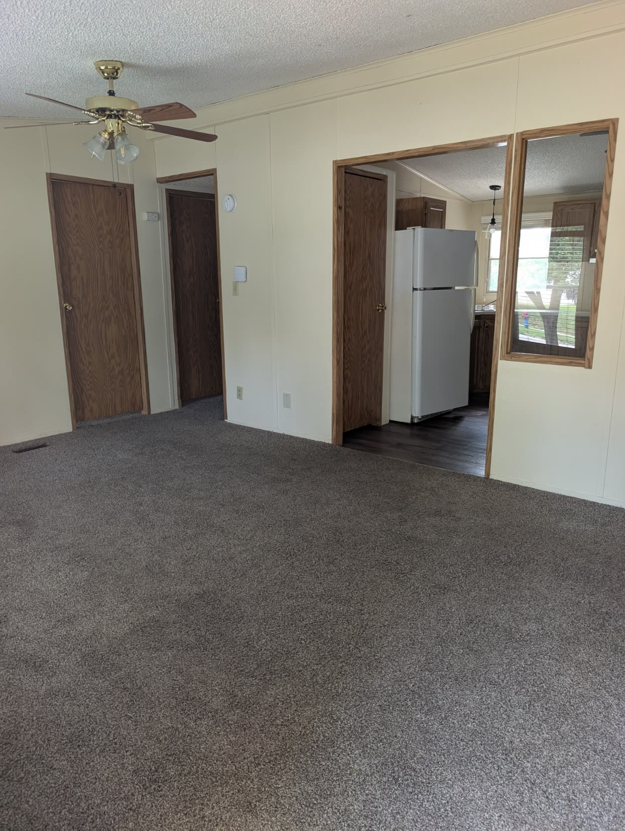 631 East 4th Street – photo 2