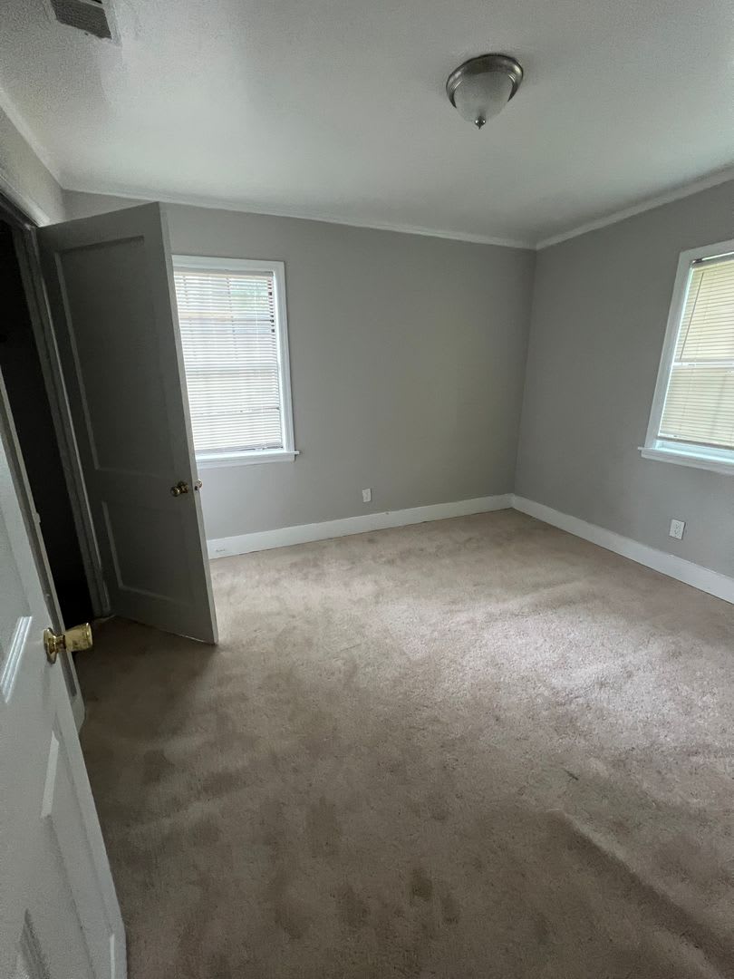 Price Reduced 1946 Greene St Augusta Ga 3 Bedroom 1 Bath Home 1200 Month Accepts Section 8 Vouchers 200 Off First Month S Rent – photo 4