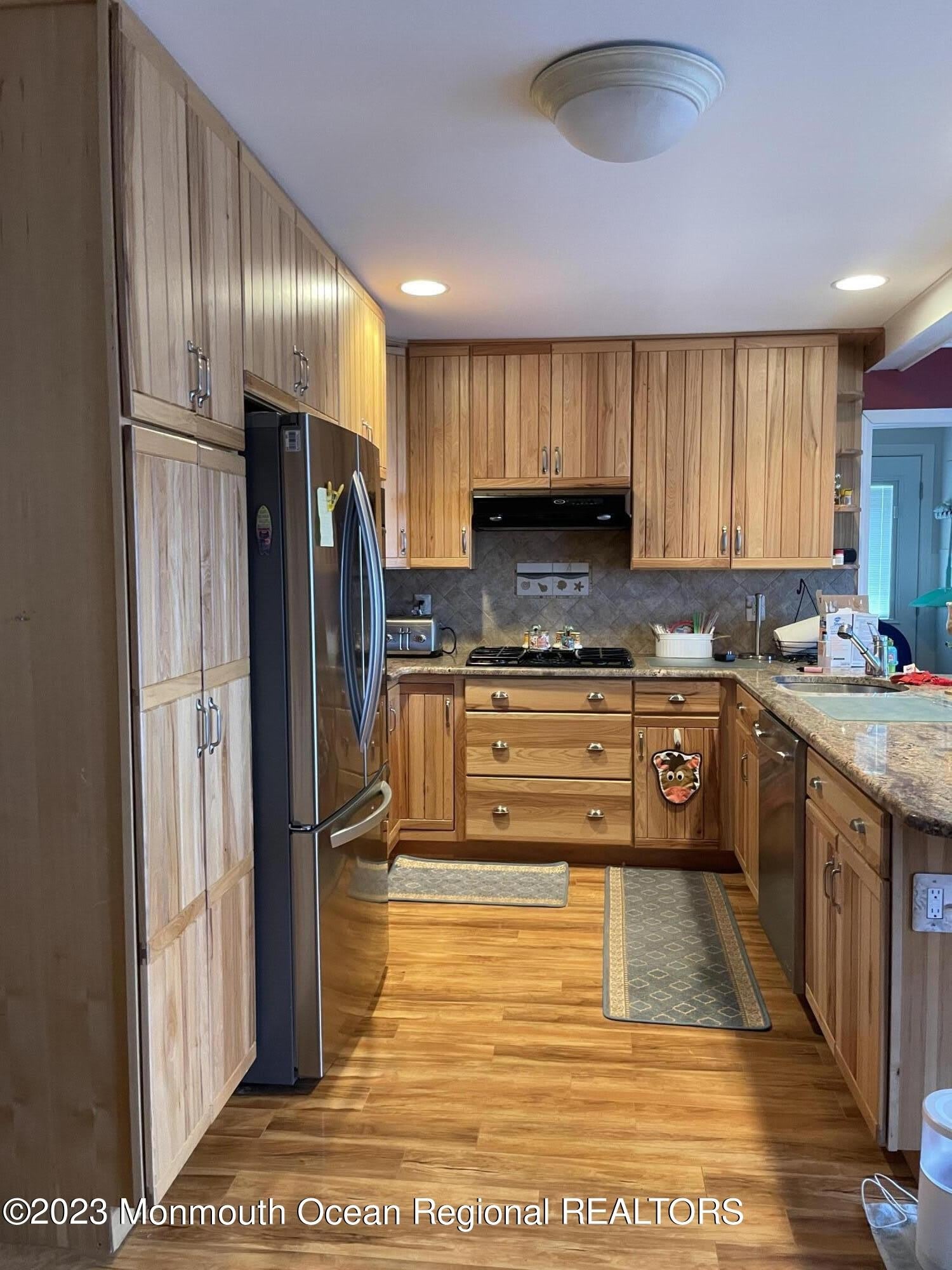 331 Stephan Avenue – photo 5