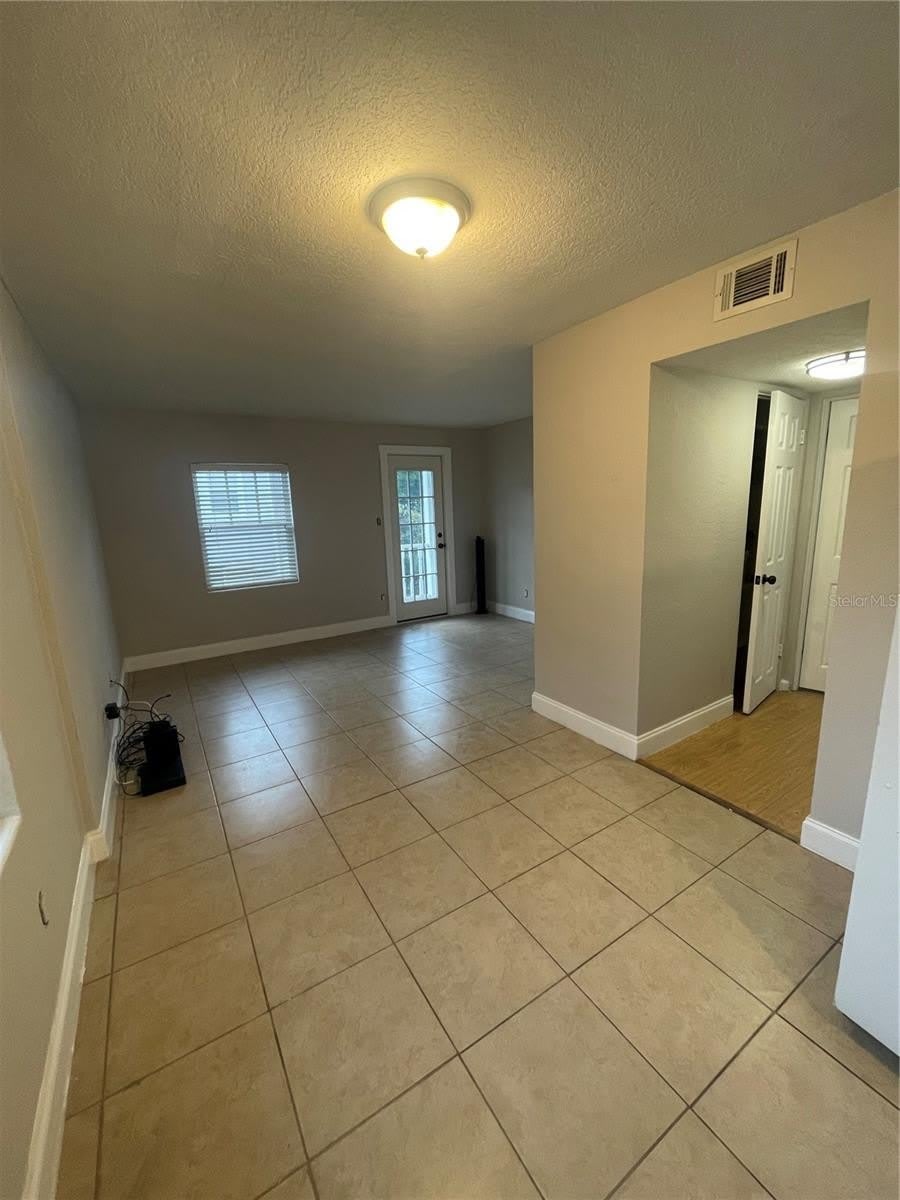 727 1/2 EDGEWATER Drive – photo 5