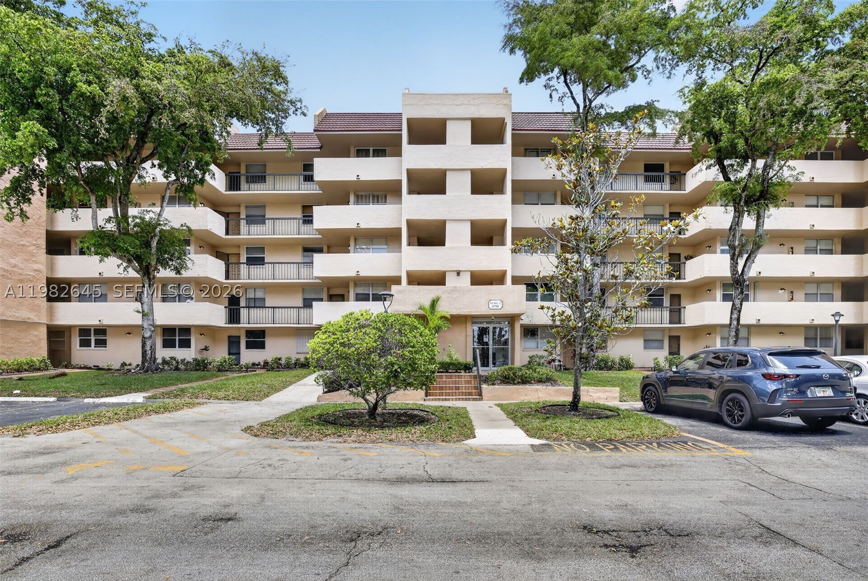 3751 Environ Blvd – photo 5