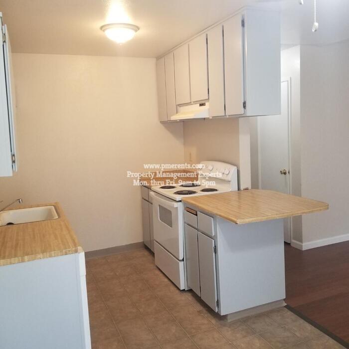 201 Woodrow Avenue – photo 4