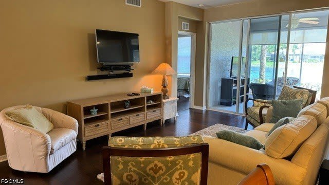 11031 Mill Creek Way – photo 4