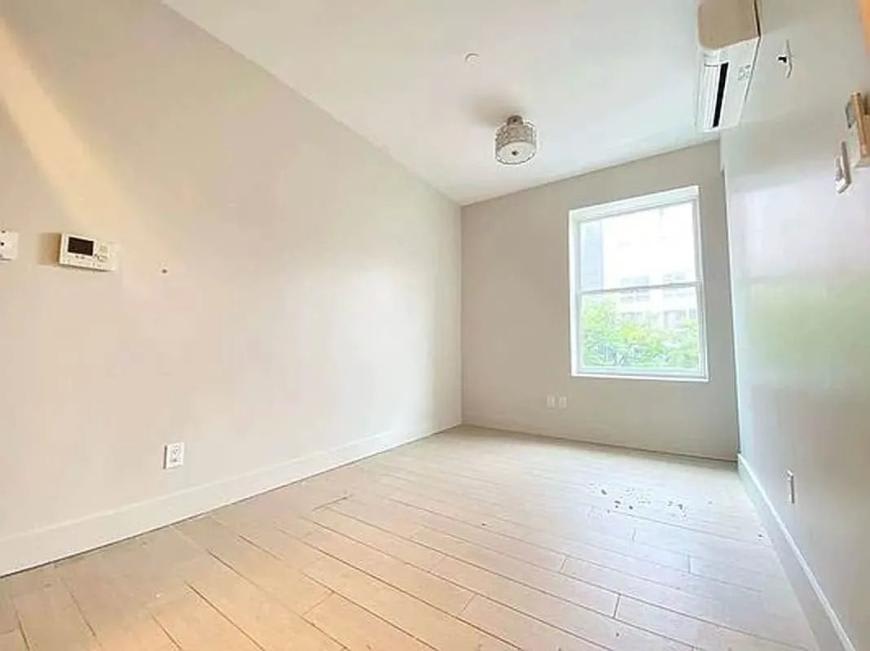 273 West 138th Street – photo 4