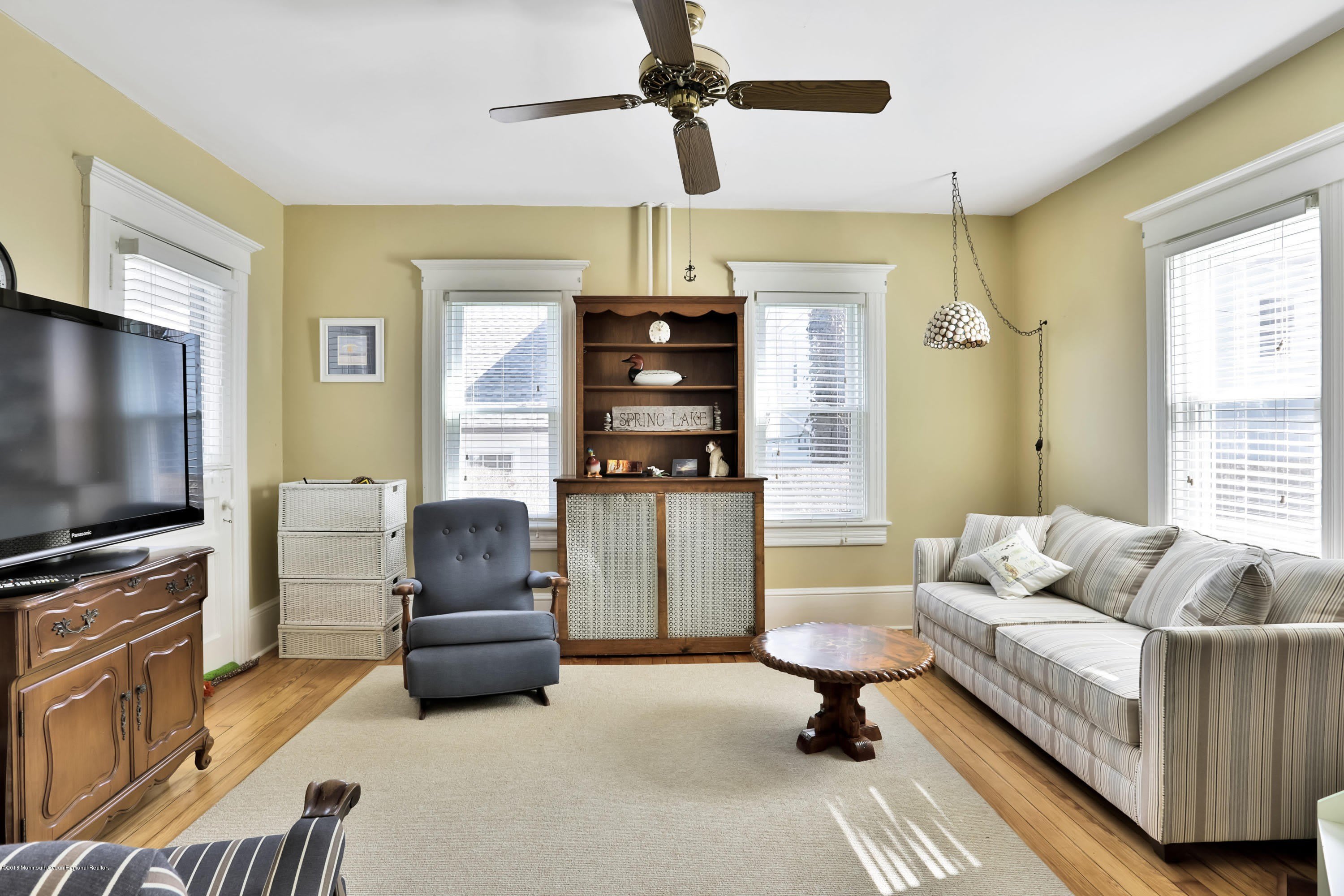 407 Jersey Avenue – photo 5