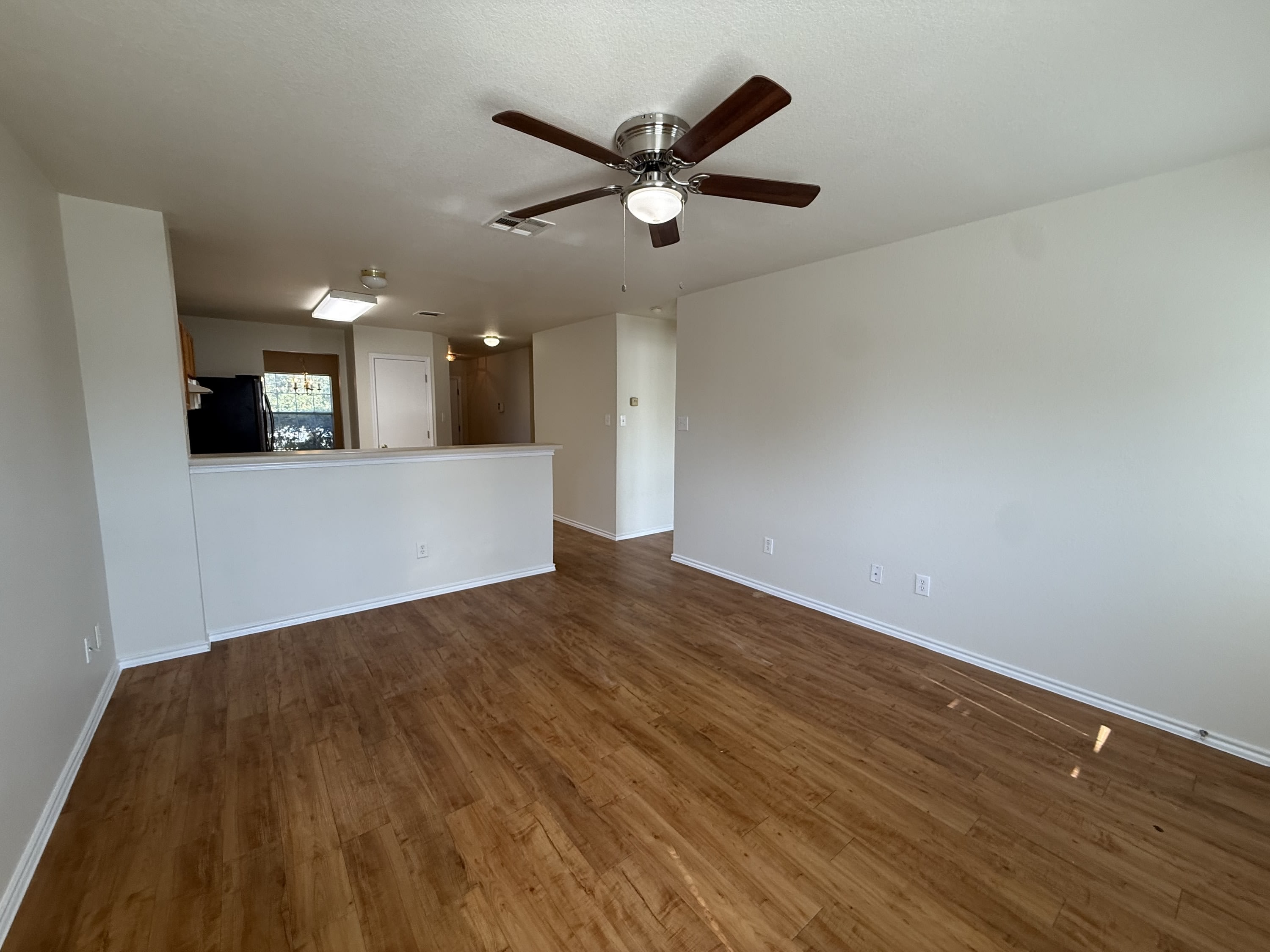 241 Carriage wy – photo 5
