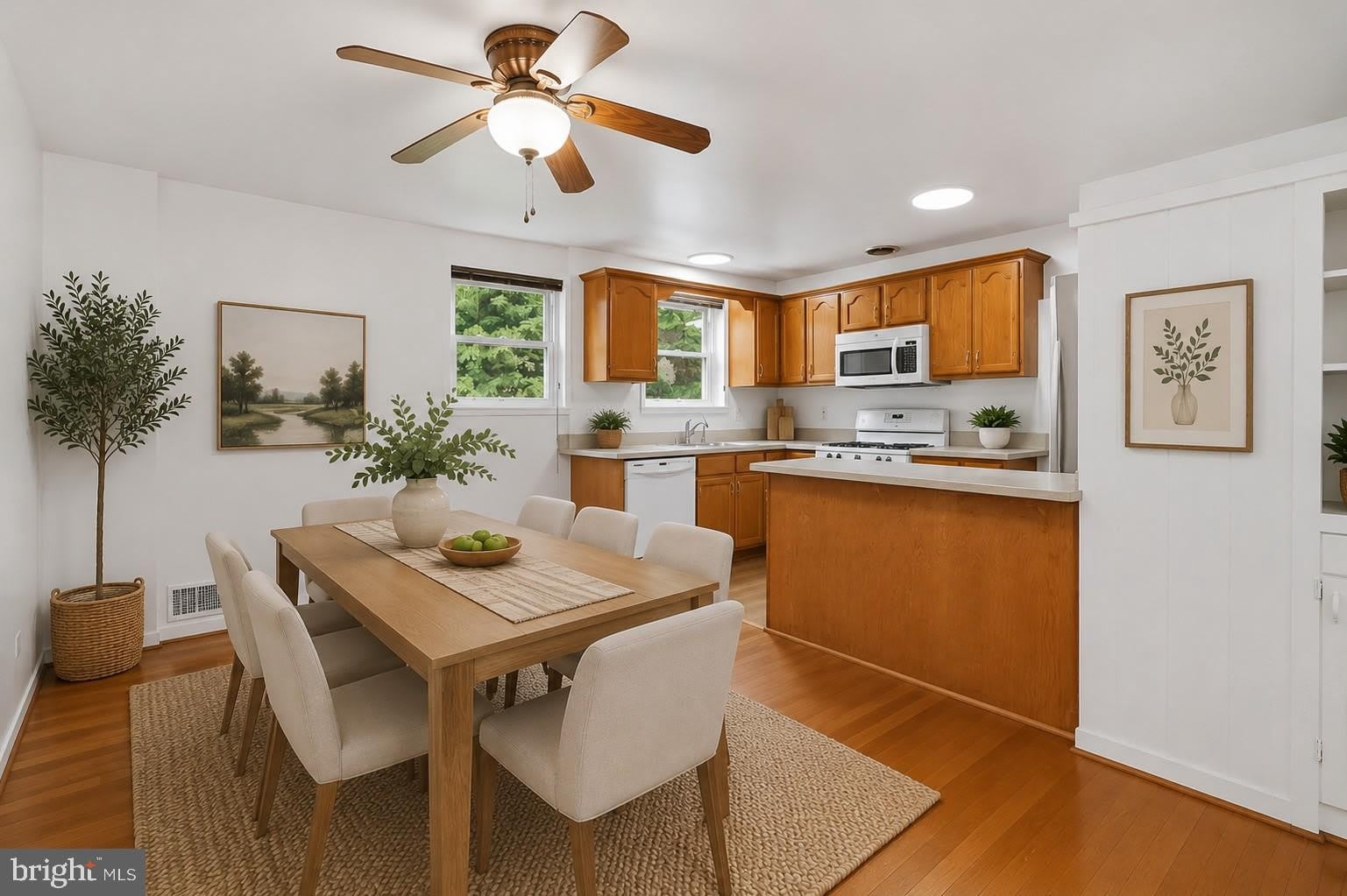 5024 8TH RD S – photo 2