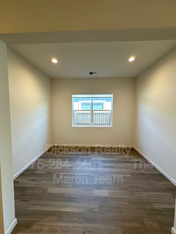 7860 Hoback Dr – photo 5