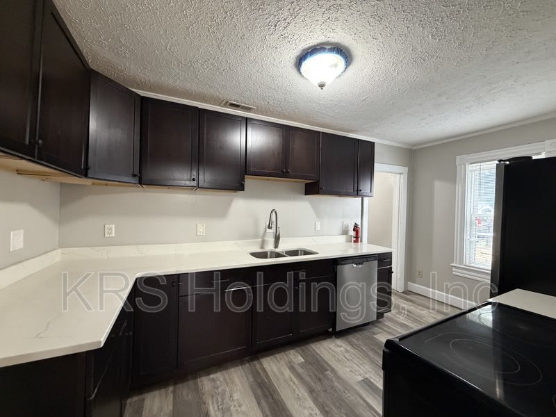 1145 23Rd Street – photo 4