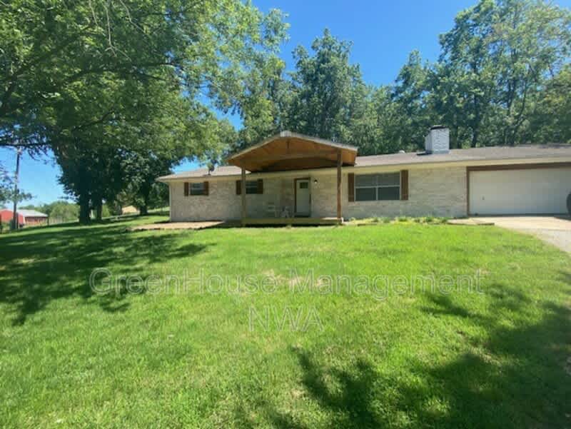 14517 Osage Creek Road – photo 2